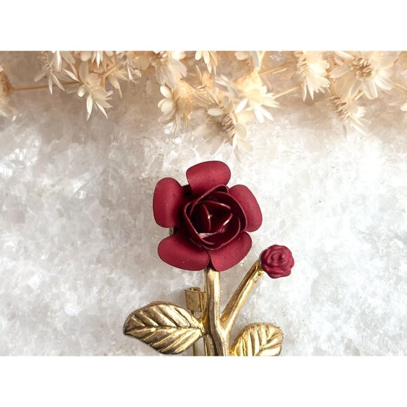Blooming Red Rosebud Vintage Floral Costume Jewelry Brooch | Lapel Pin - Picture 2 of 10
